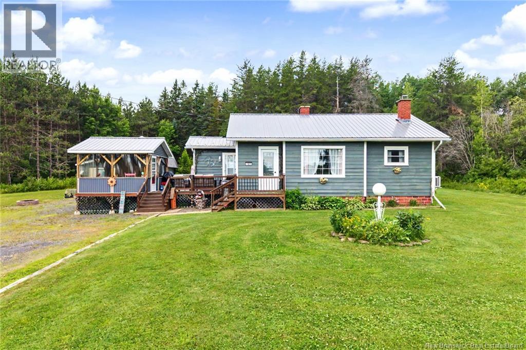 183 Lilloett Drive - 1