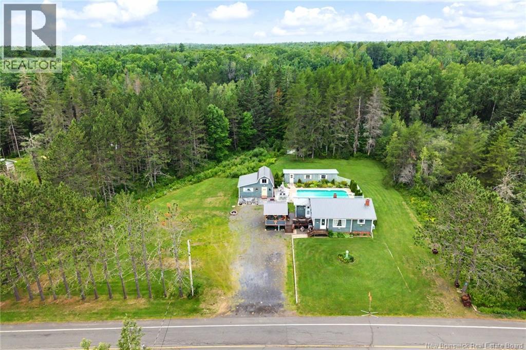 183 Lilloett Drive - 2