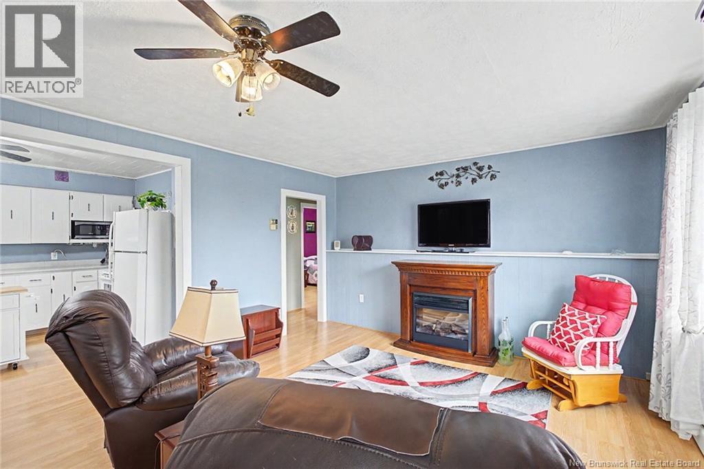 183 Lilloett Drive - 7