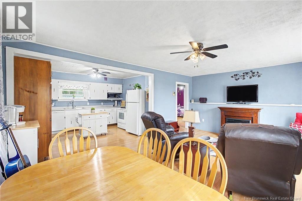 183 Lilloett Drive - 12