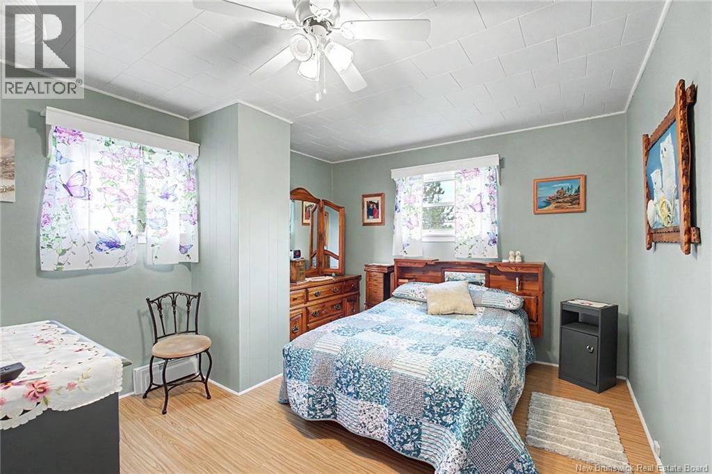 183 Lilloett Drive - 19