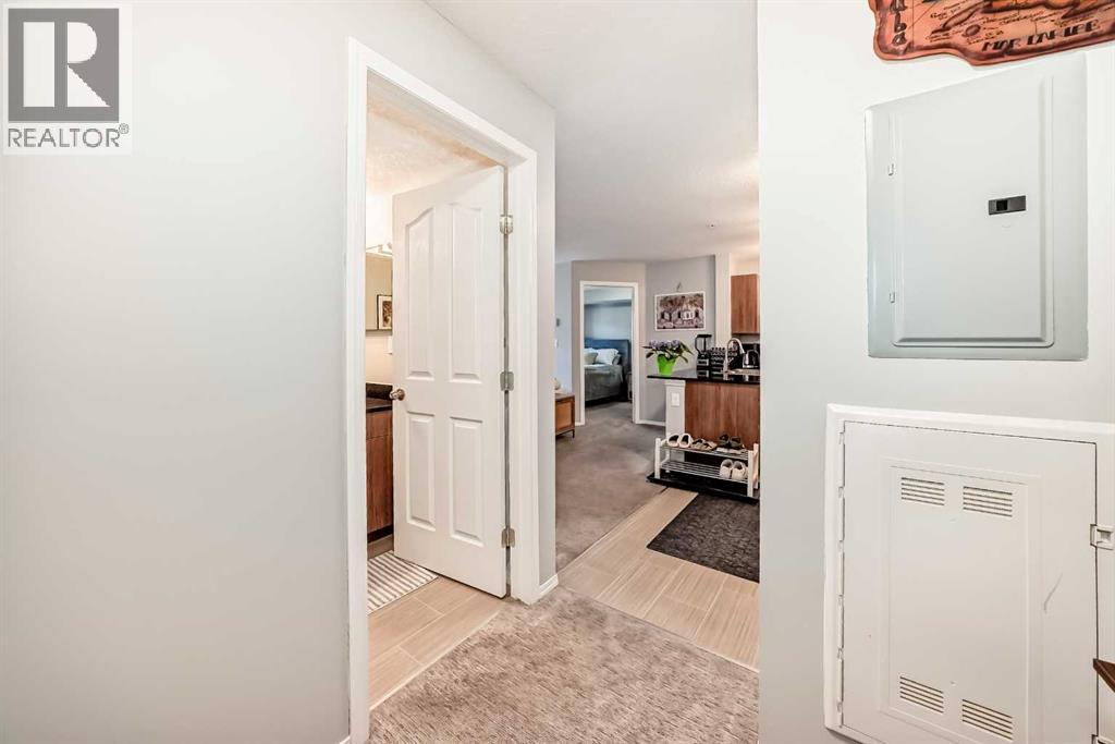 #1305 403 Mackenzie Way SW - 27