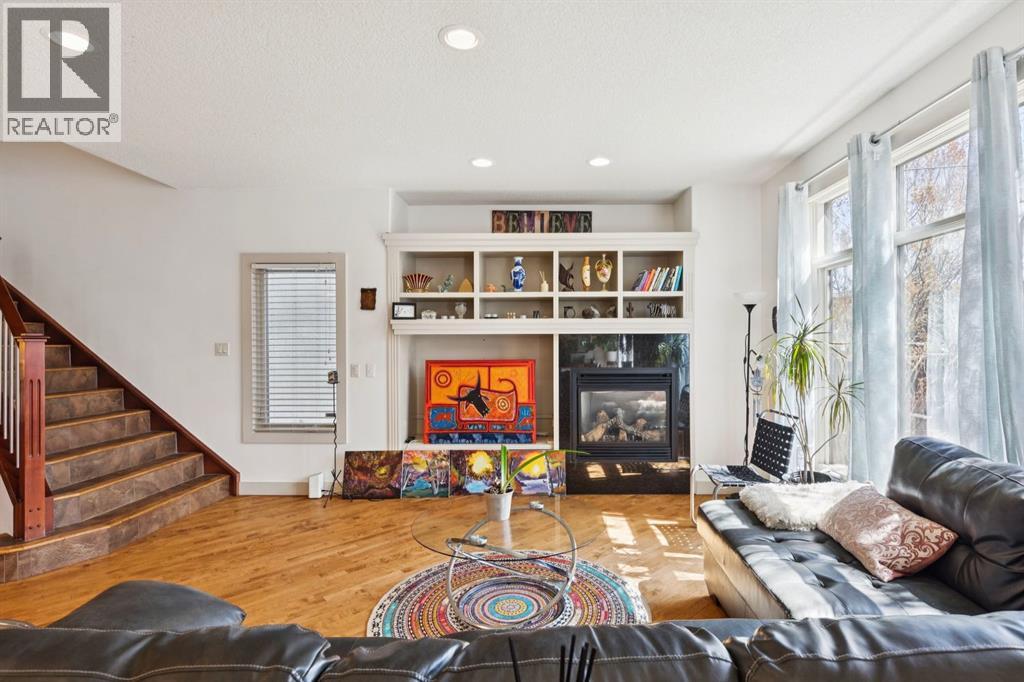 2405 Bowness Road NW - 17