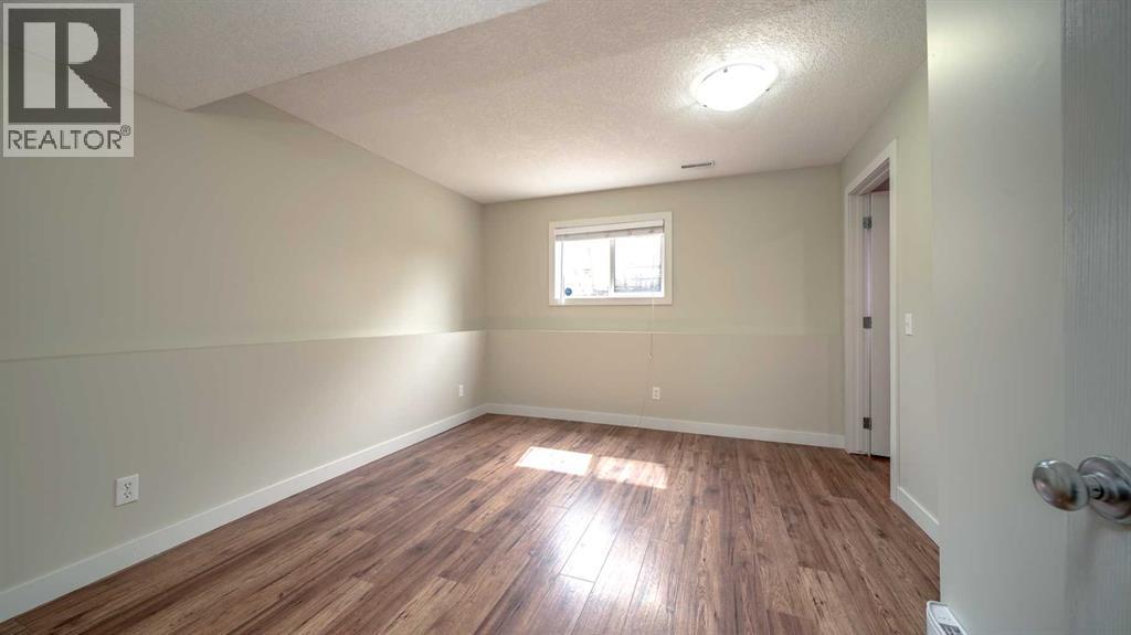 367 Copperfield Heights SE - 25
