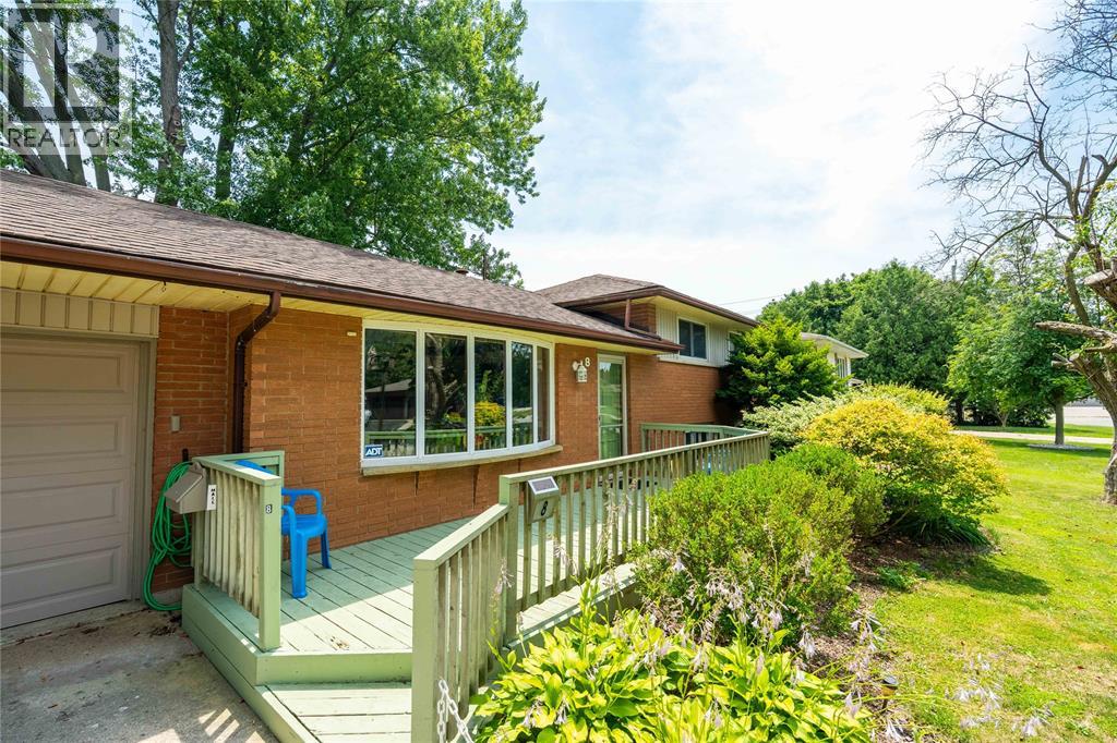8 PARRY DRIVE - 3