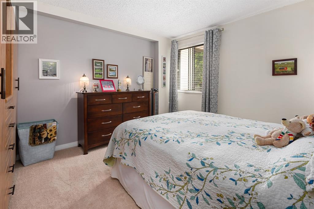 #210 111 14 Avenue SE - 16