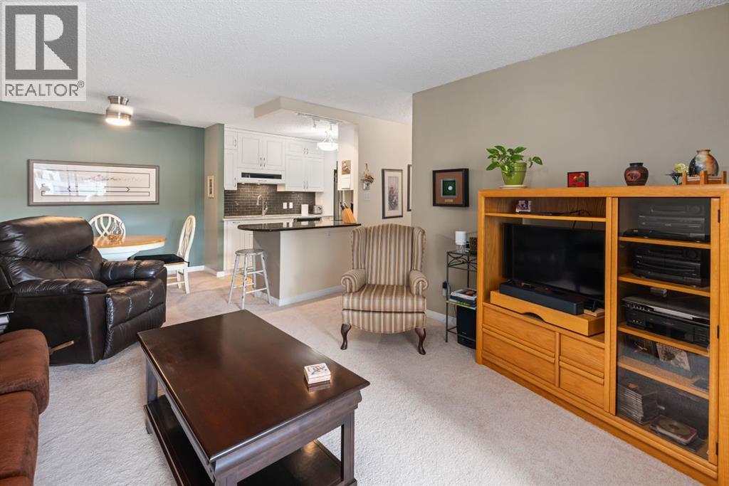 #210 111 14 Avenue SE - 4