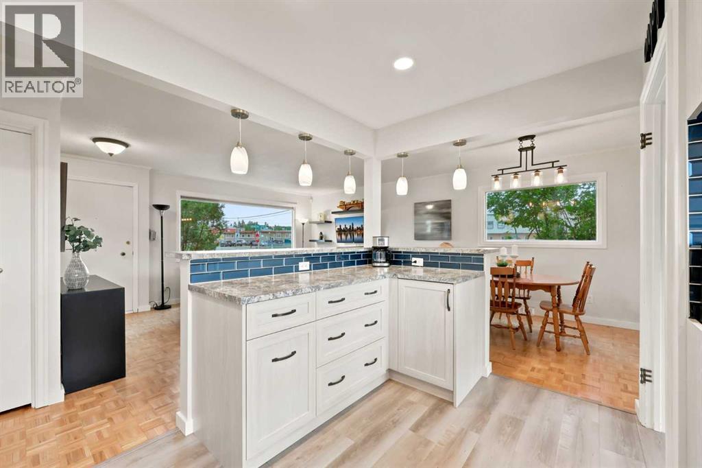 404 Arlington Drive SE - 12