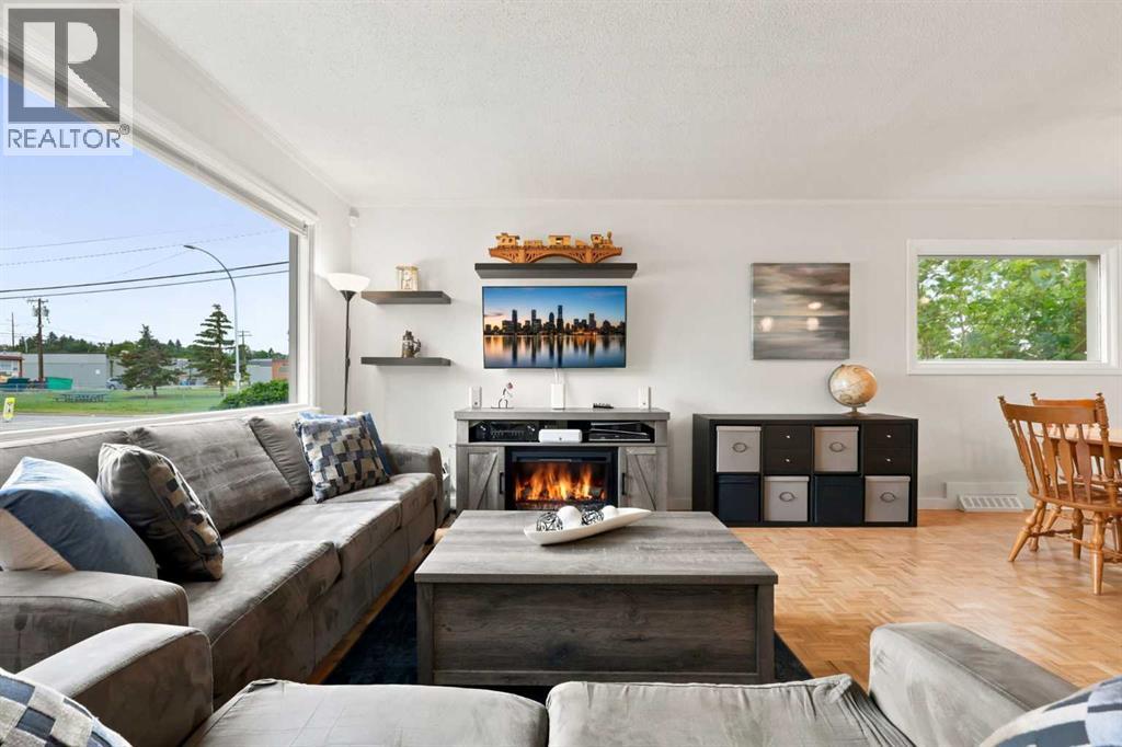 404 Arlington Drive SE - 4