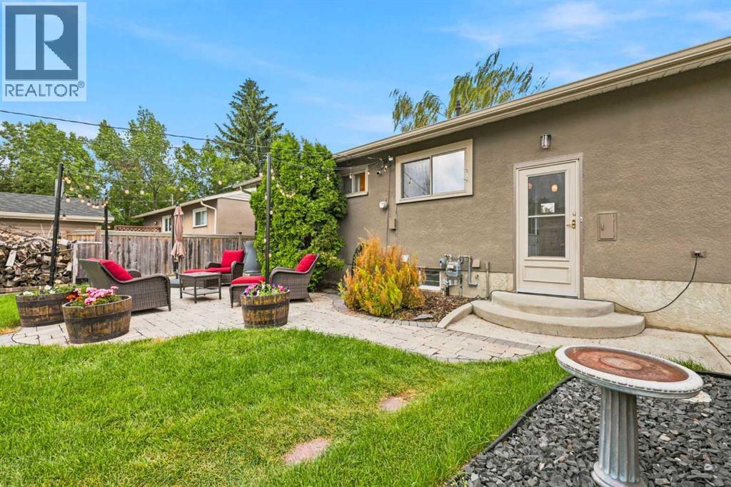 404 Arlington Drive SE - 2