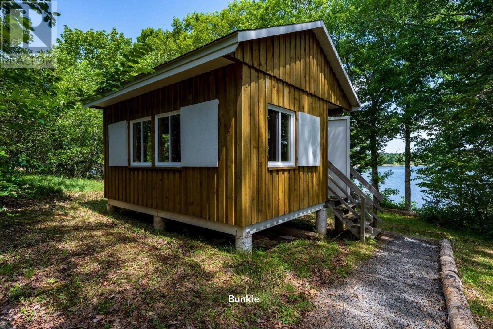 9 Littlecove Road - 21
