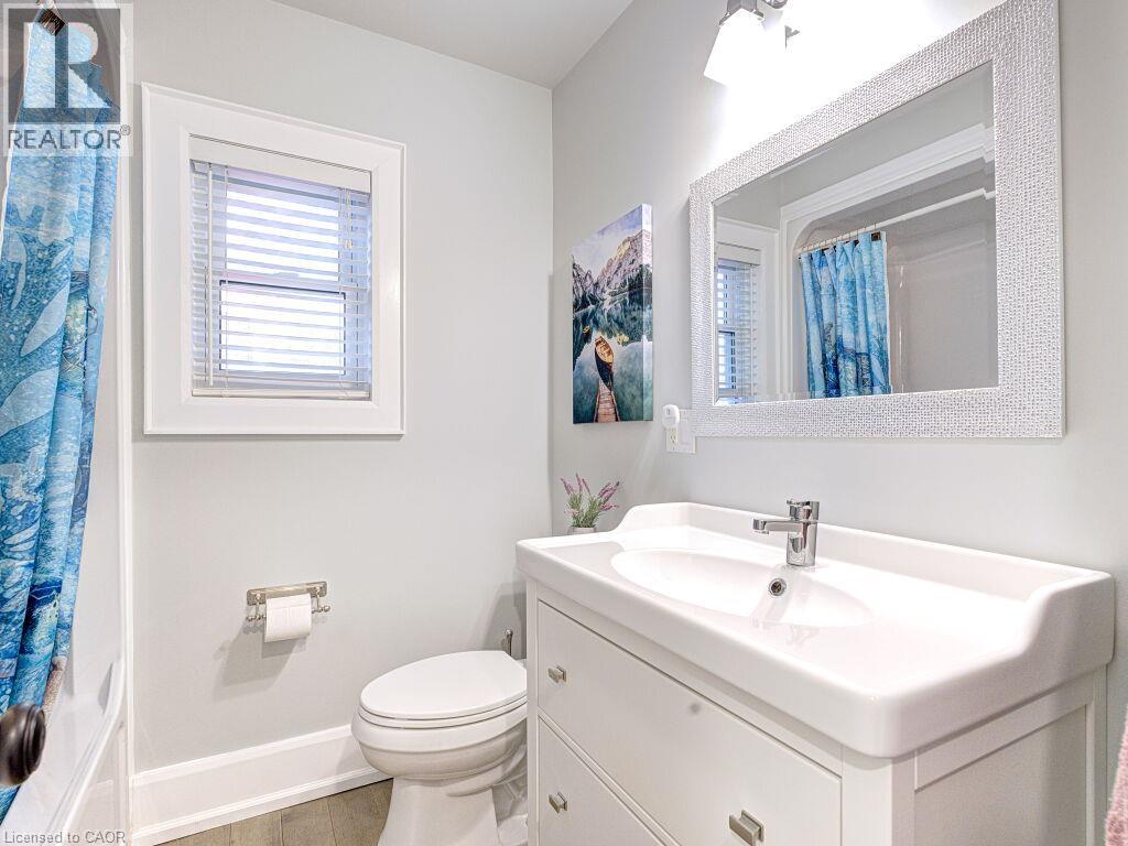 1007 NORTH SHORE Boulevard E - Image 18