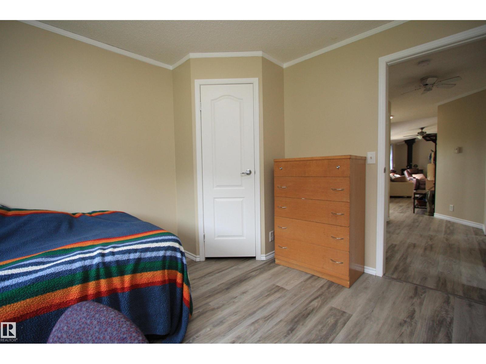 27418 TWP ROAD 552 - 25