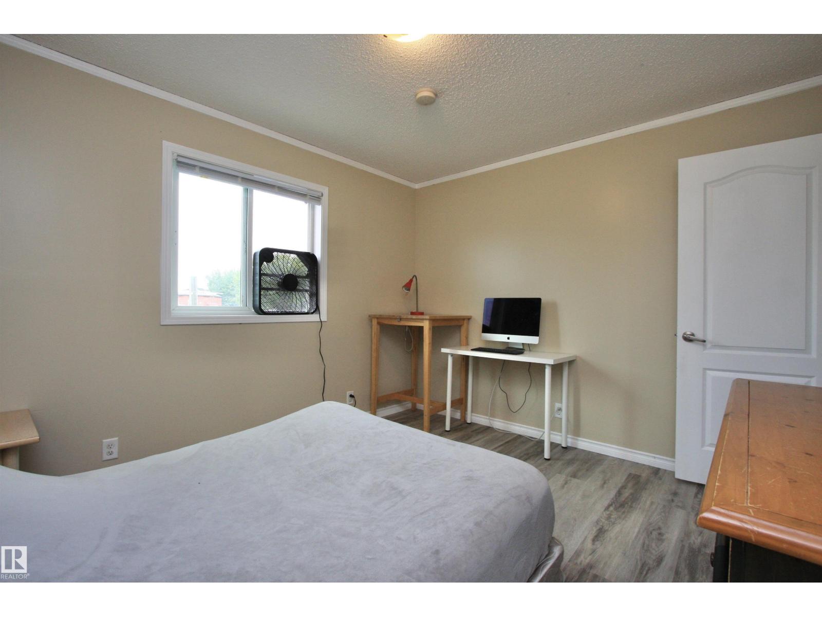 27418 TWP ROAD 552 - 21