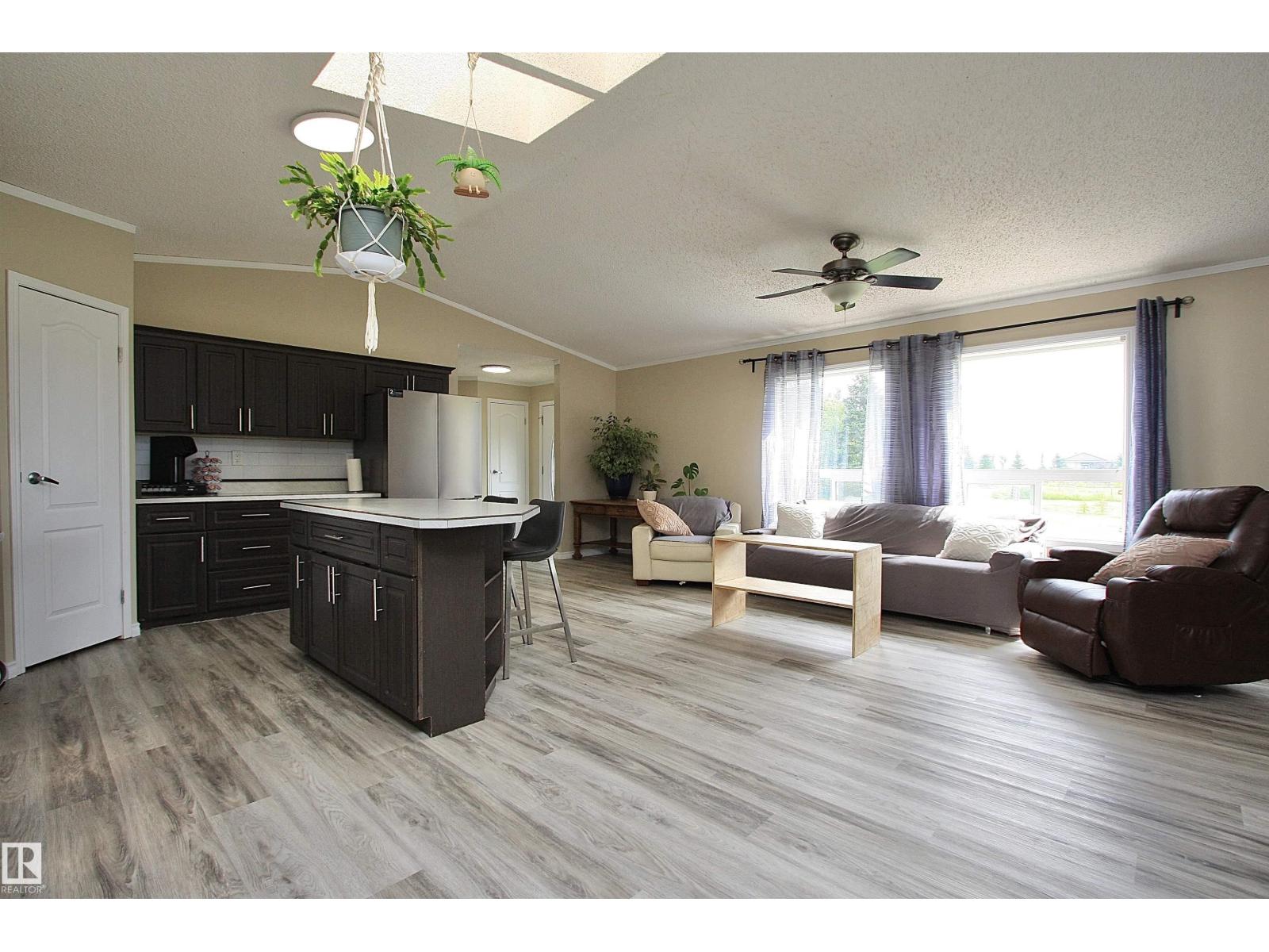 27418 TWP ROAD 552 - 10