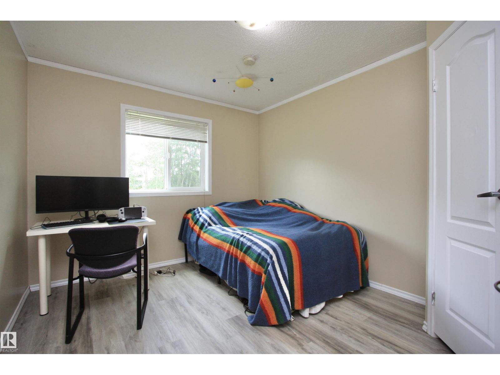 27418 TWP ROAD 552 - 24
