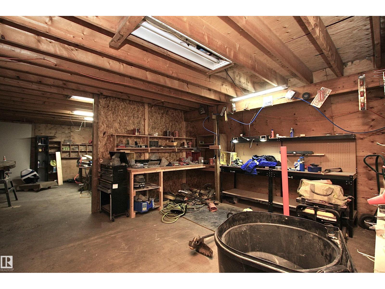 27418 TWP ROAD 552 - 53