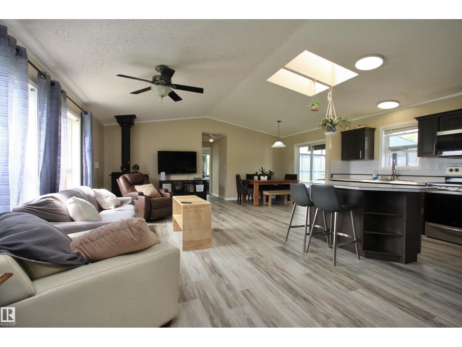 27418 TWP ROAD 552 - 6