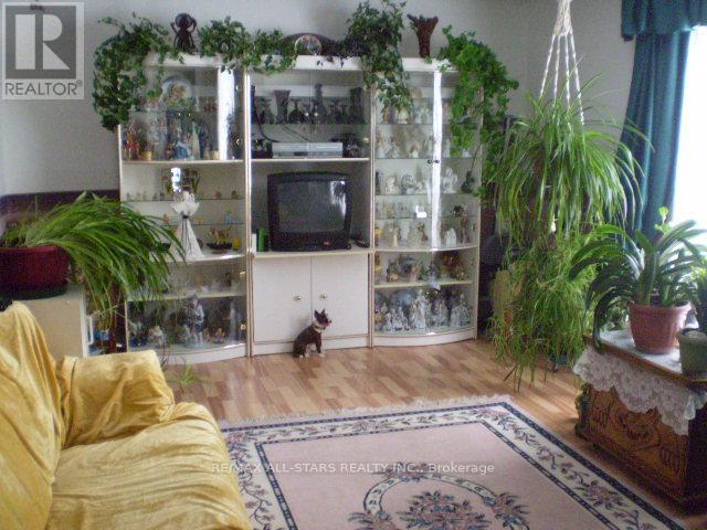 1225 SPRING VALLEY ROAD - 8