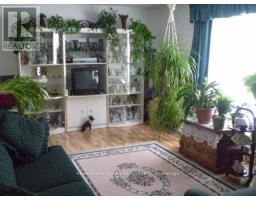 1225 Spring Valley Road, Minden Hills, ON K0M2K0 Photo 9