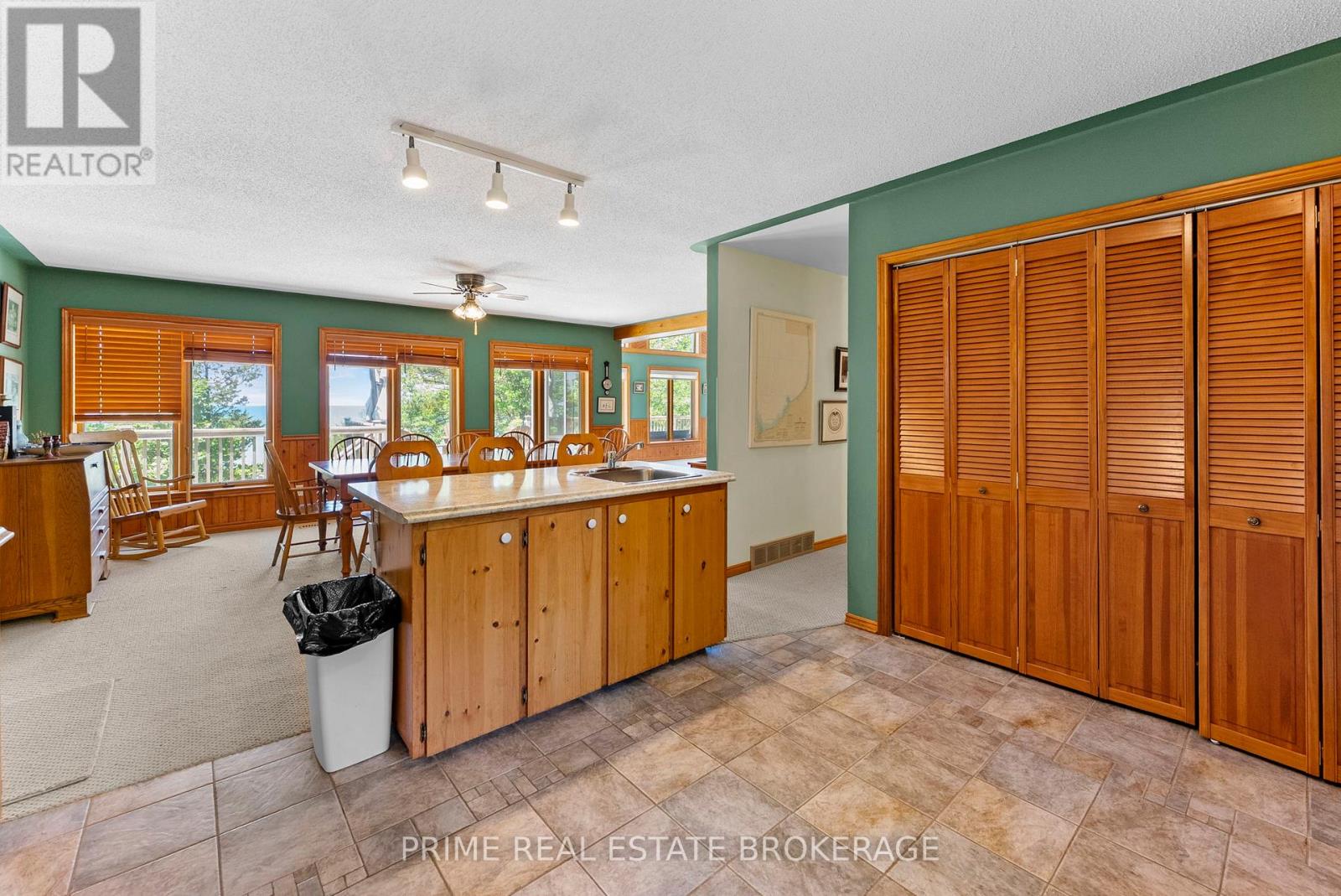 9856 HURON PLACE - 20