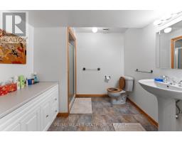 9856 Huron Place, Lambton Shores, ON N0M1T0 Photo 38