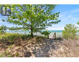 9856 Huron Place, Lambton Shores, ON N0M1T0 Photo 45