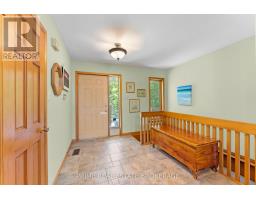 Kitchen - 9856 Huron Place, Lambton Shores, ON N0M1T0 Photo 8