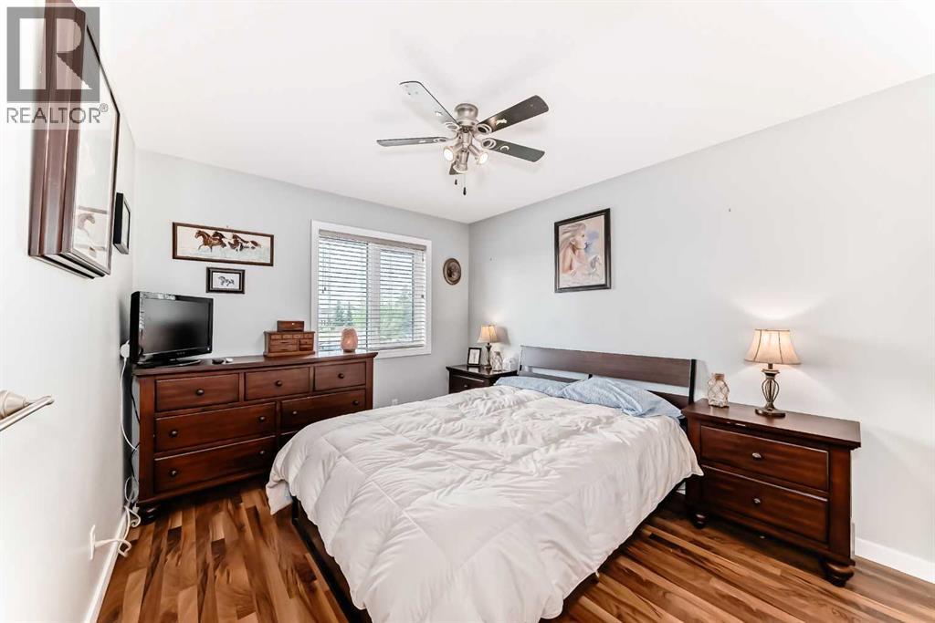 167 Fairways Close NW - 23