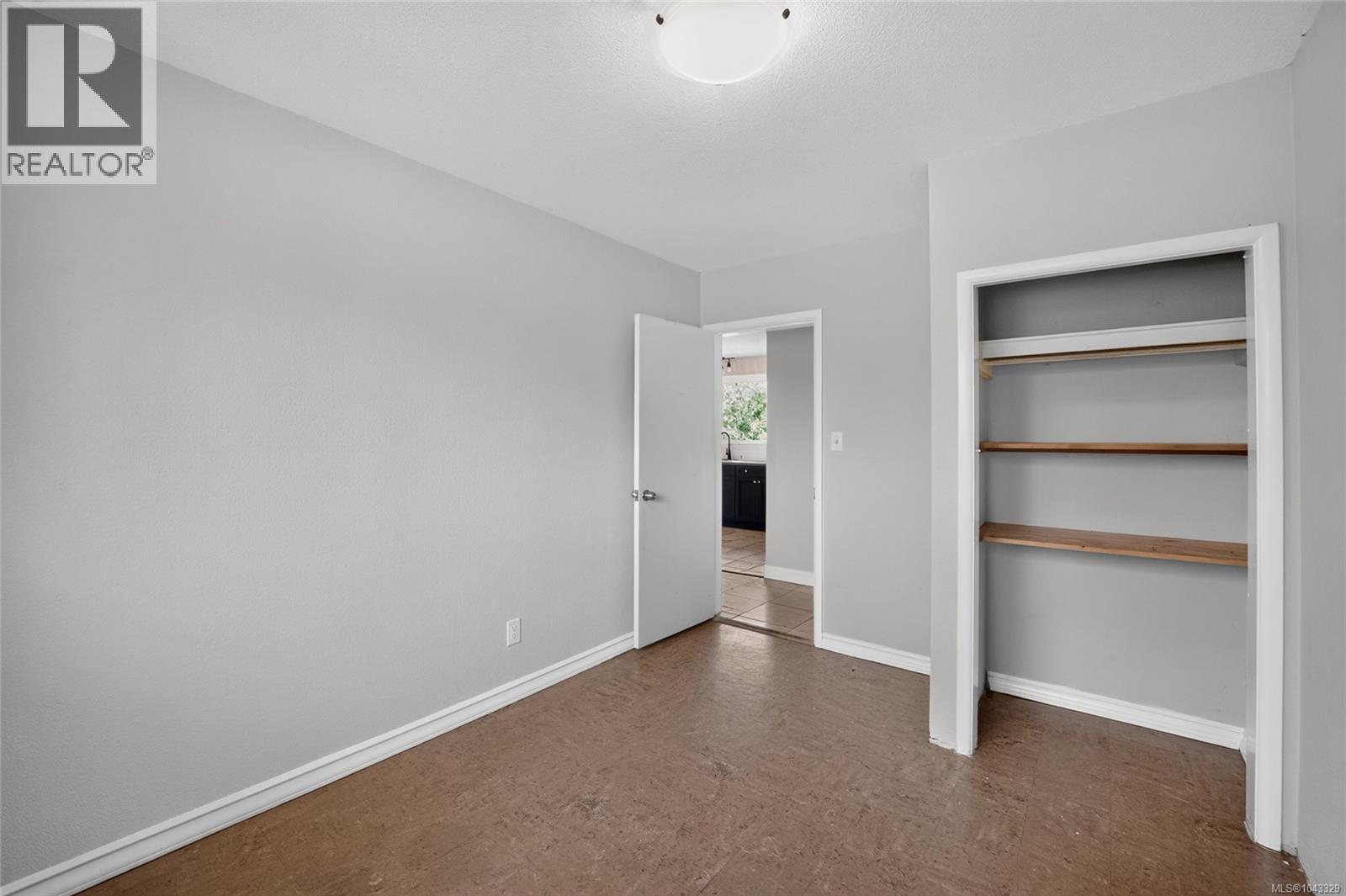 650 Hunter St - 21