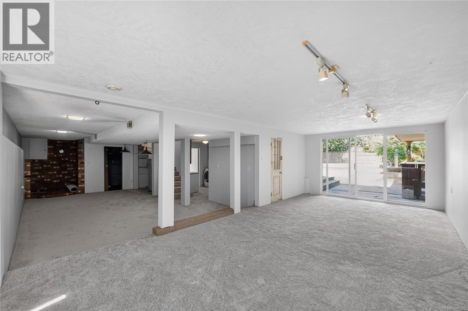 650 Hunter St - 25