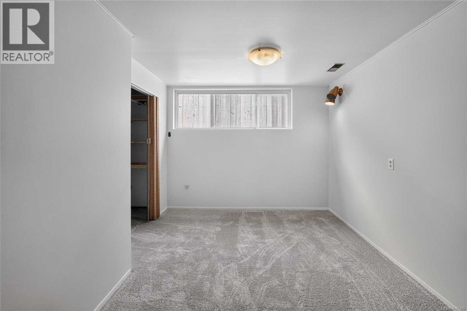 650 Hunter St - 27