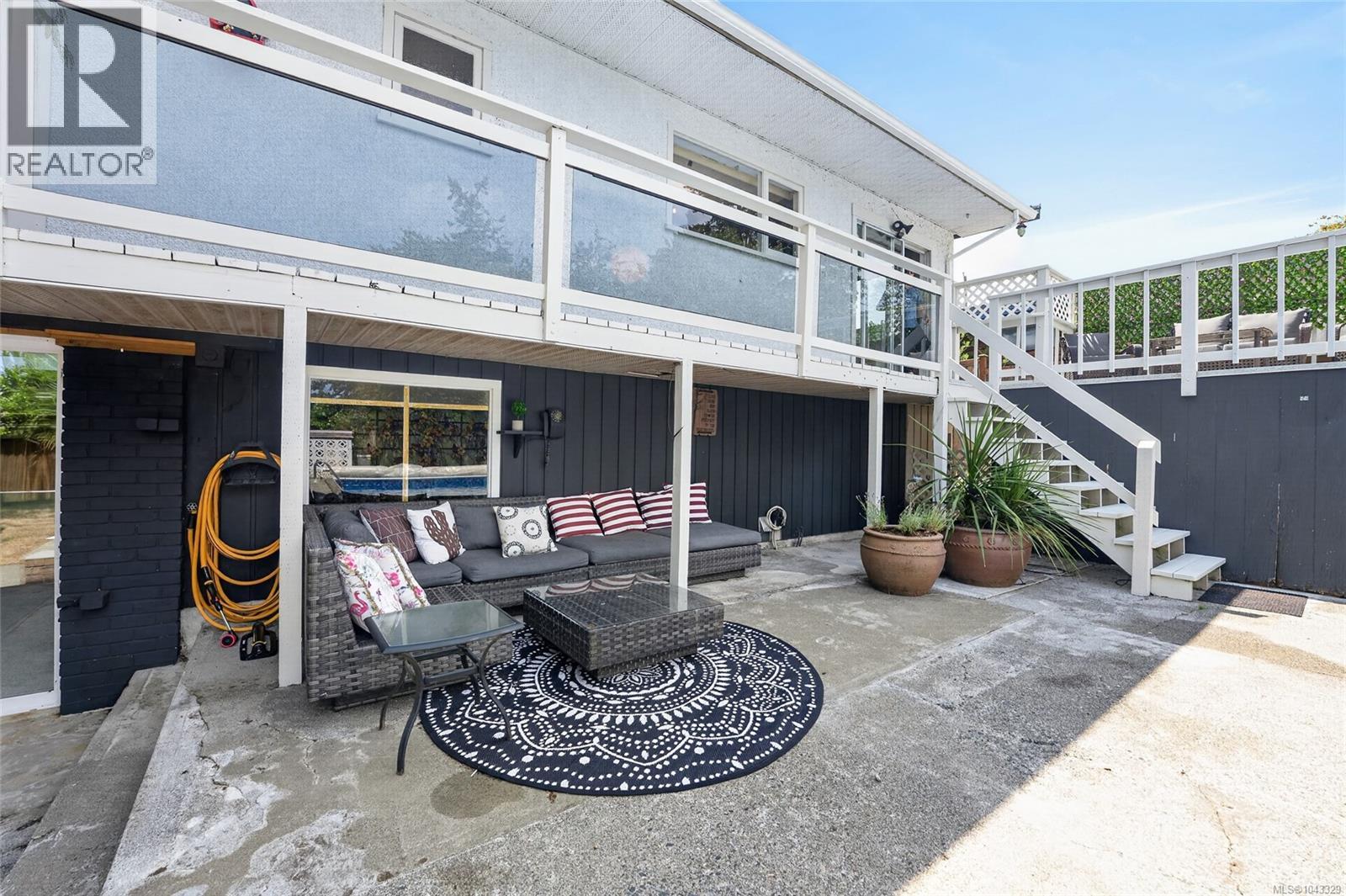 650 Hunter St - 40