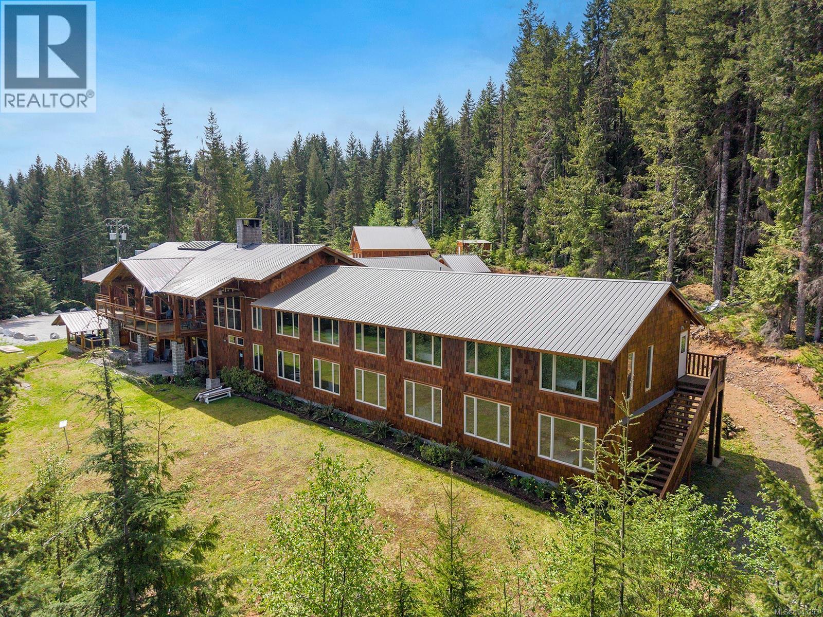 8100 Forbidden Plateau Rd, Courtenay