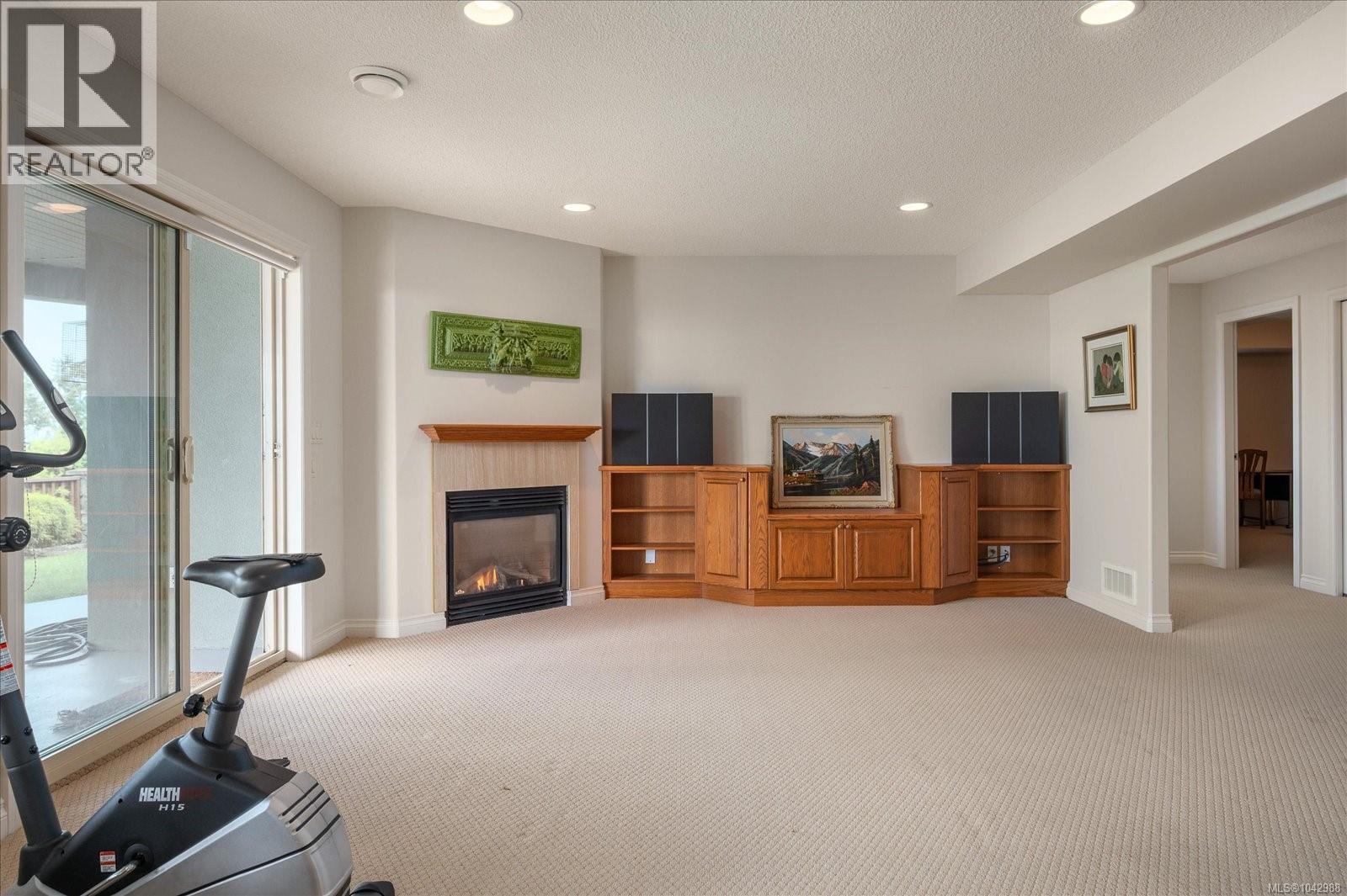 3709 Glen Oaks Dr - 37