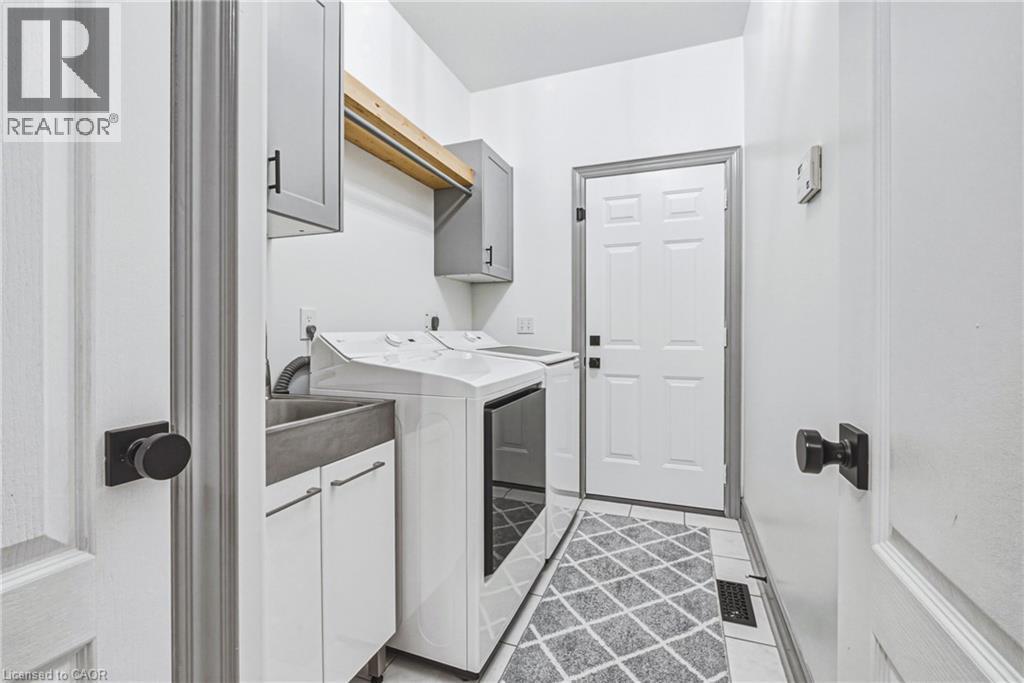 32 KOPPERFIELD Lane - 17