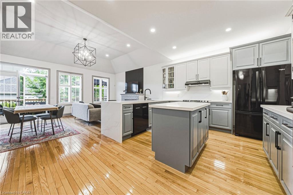32 KOPPERFIELD Lane - 9