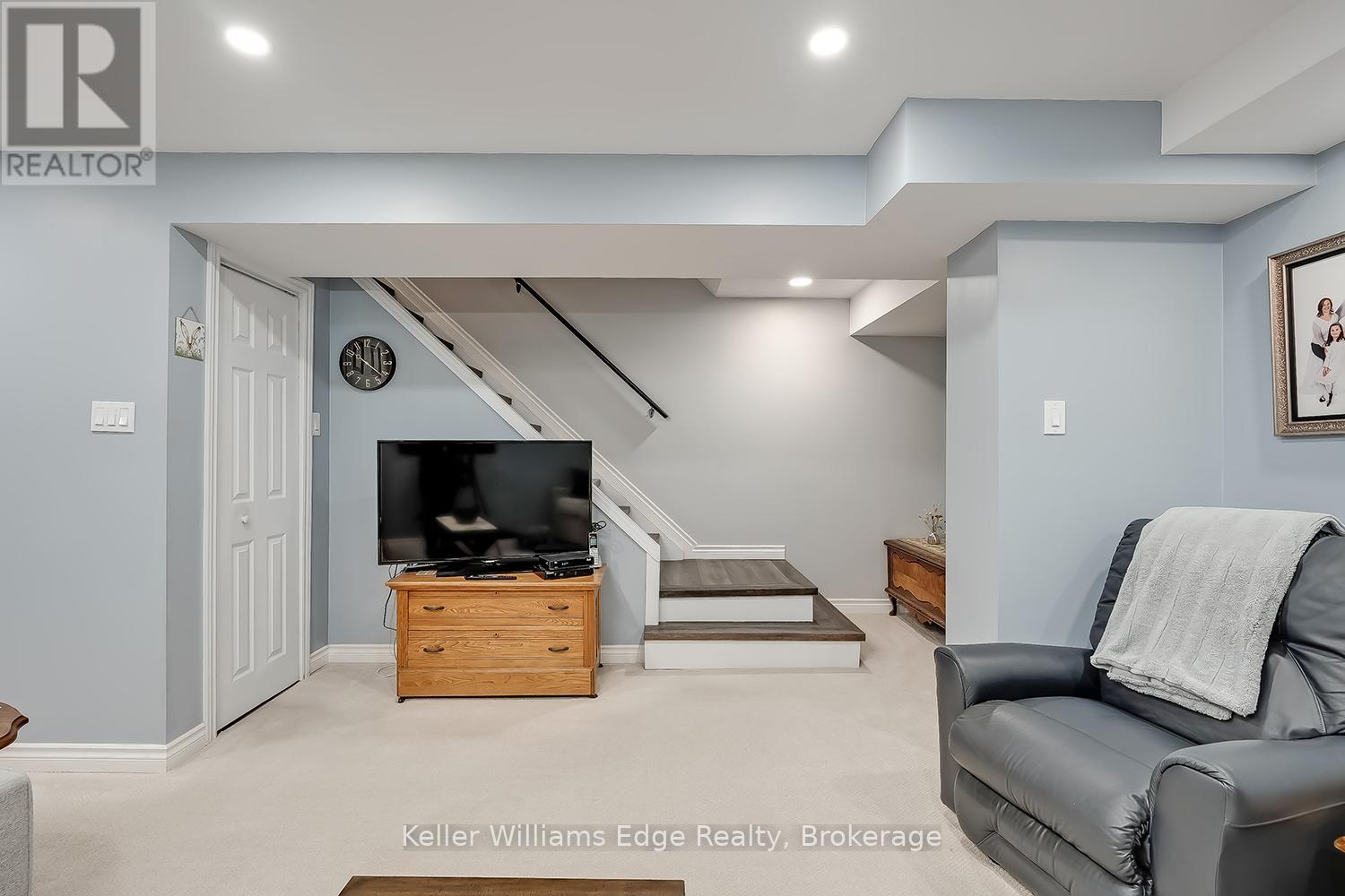 #18 3021 GLENCREST ROAD - 30