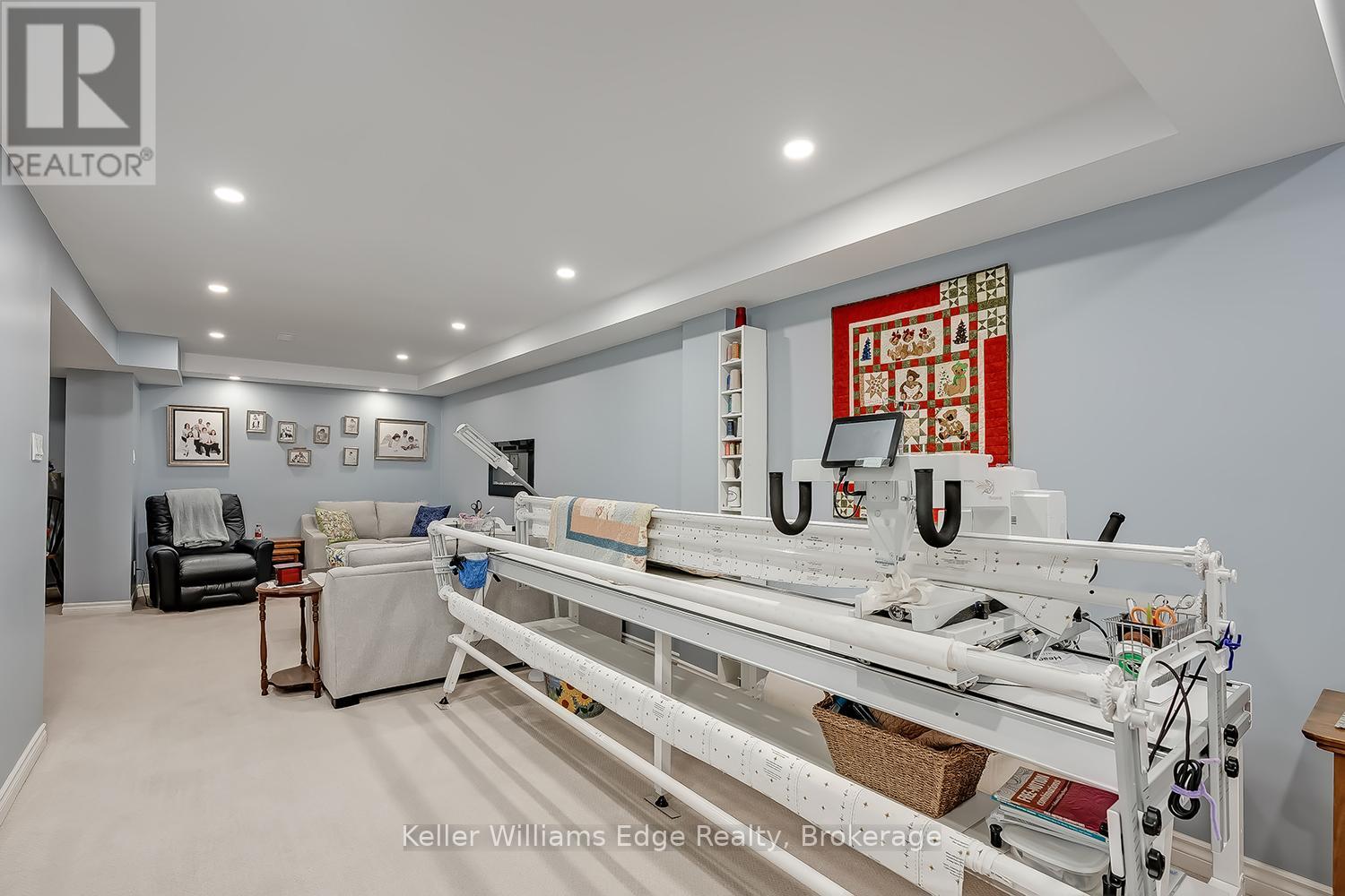 #18 3021 GLENCREST ROAD - 32