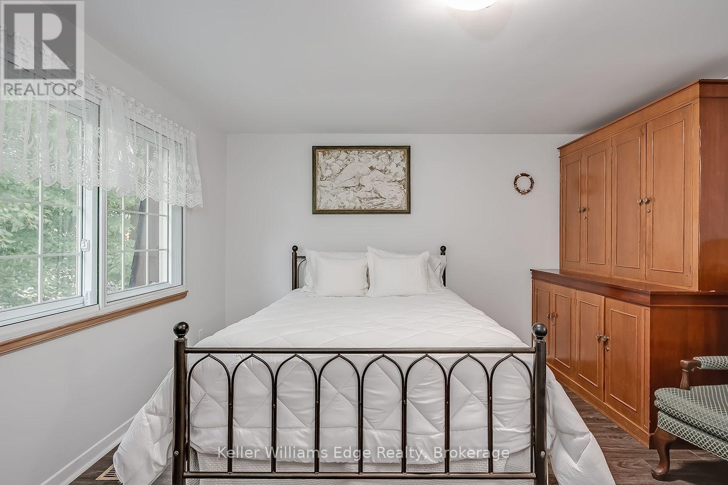 #18 3021 GLENCREST ROAD - 47