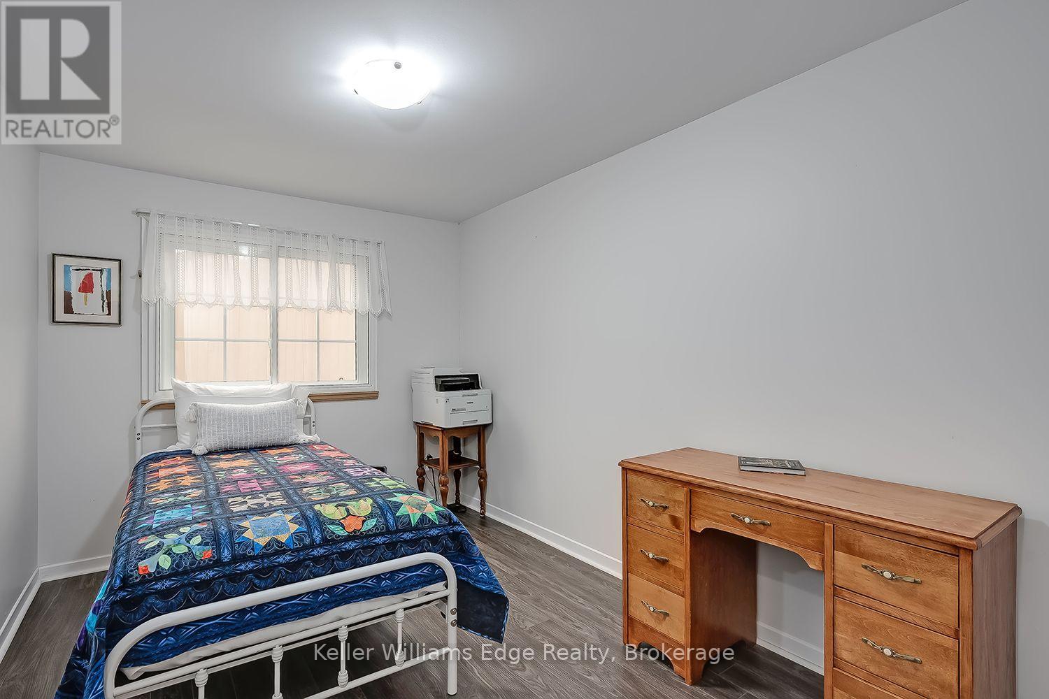 #18 3021 GLENCREST ROAD - 50