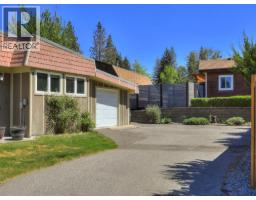 812 Paret Road, Kelowna, BC V1W4P2 Photo 37