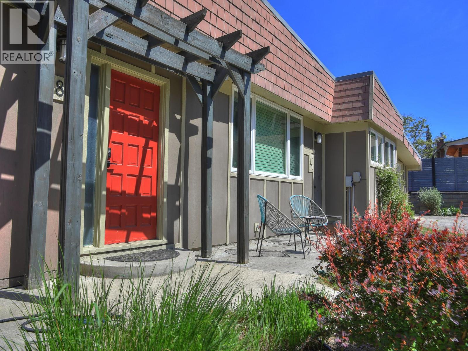 812 Paret Road - 1