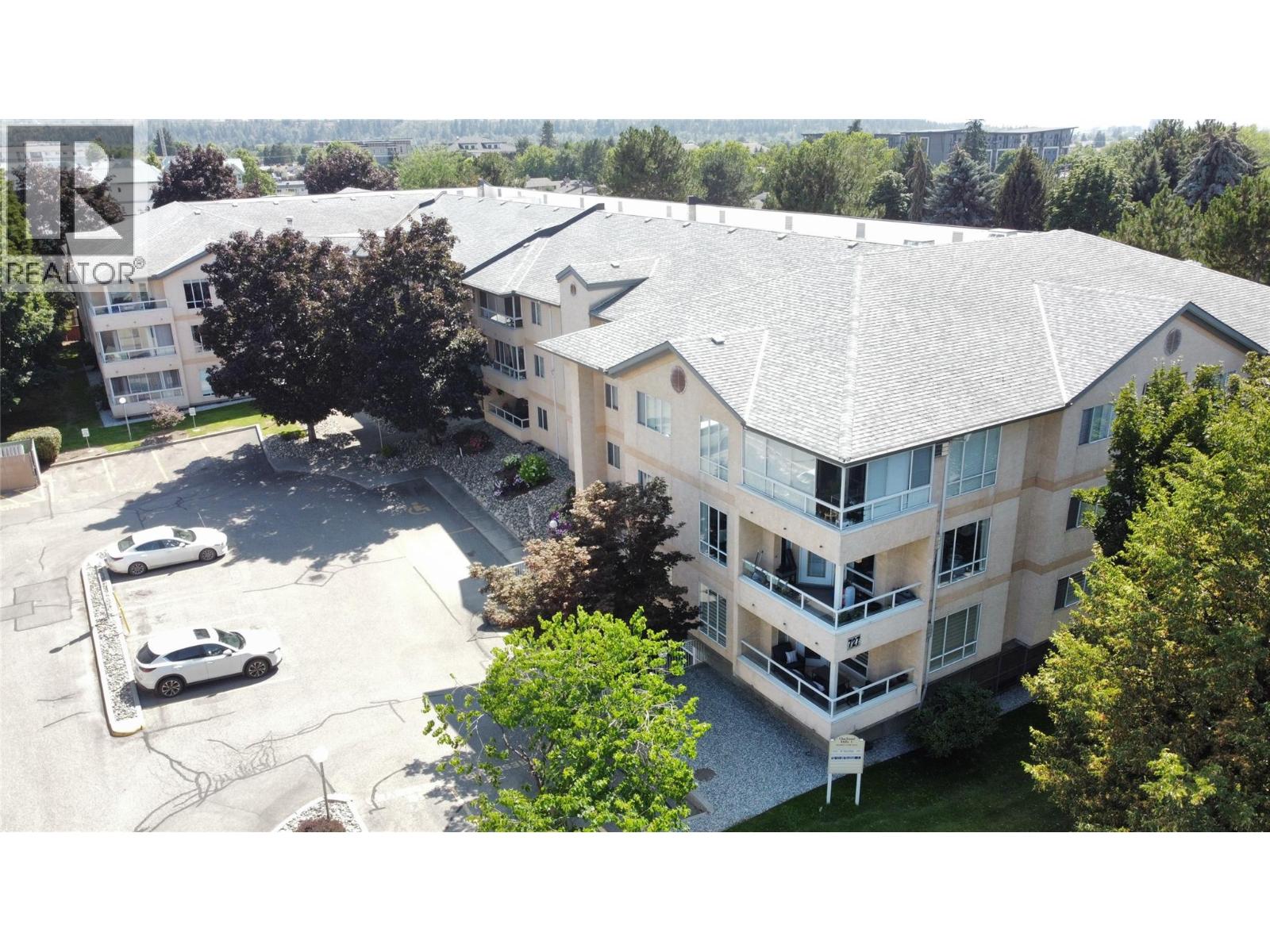 #107 727 Houghton Road - 35