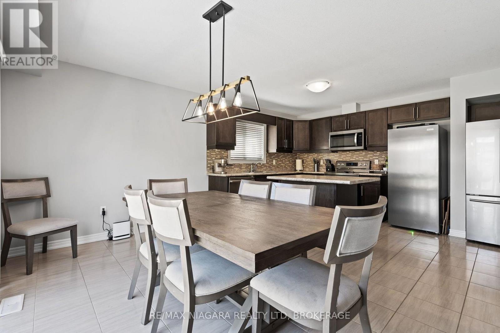 7 RILEY AVENUE - 12