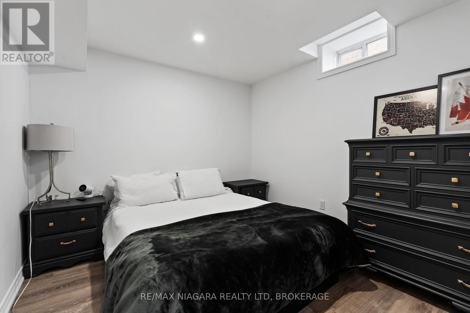 7 RILEY AVENUE - 29