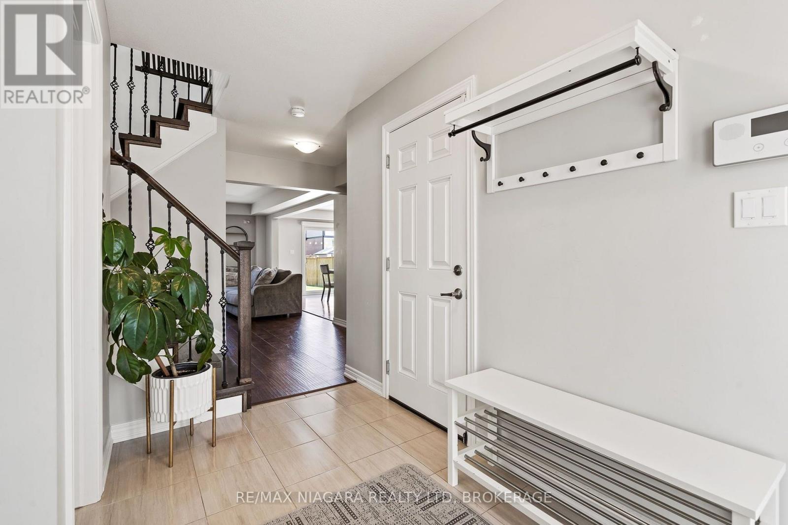 7 RILEY AVENUE - 5