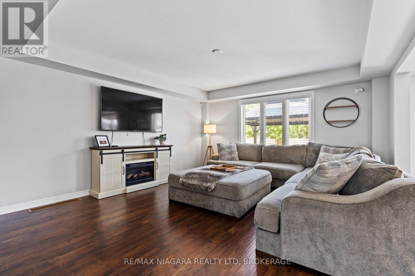 7 RILEY AVENUE - 7