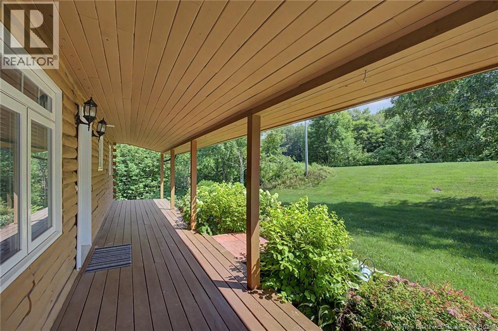 11 Ritchie Road - 17