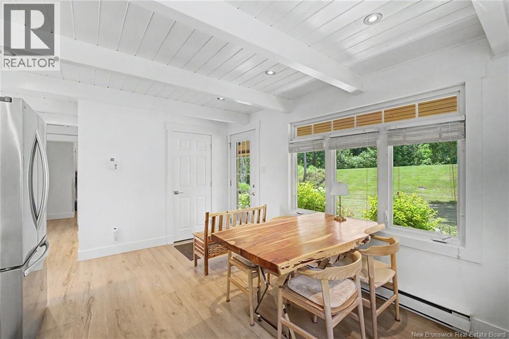 11 Ritchie Road - 24